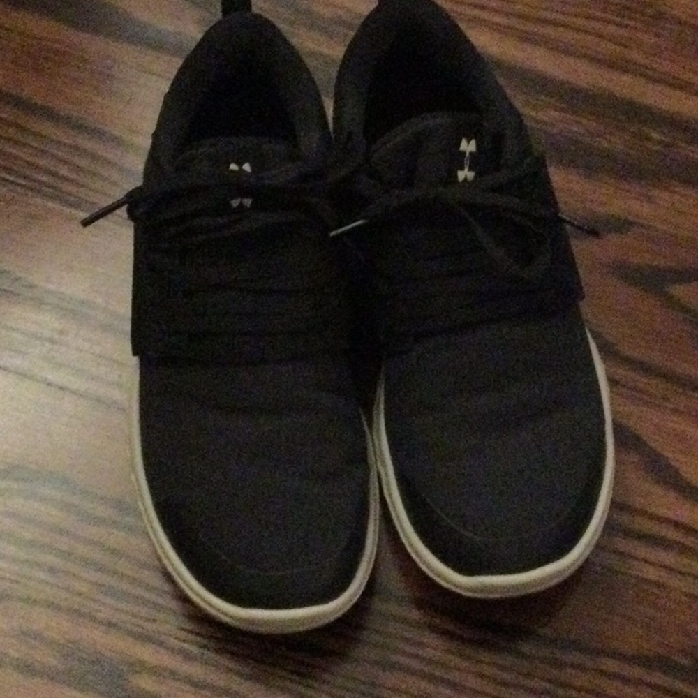 Under Armour 257 Casual Sneaker